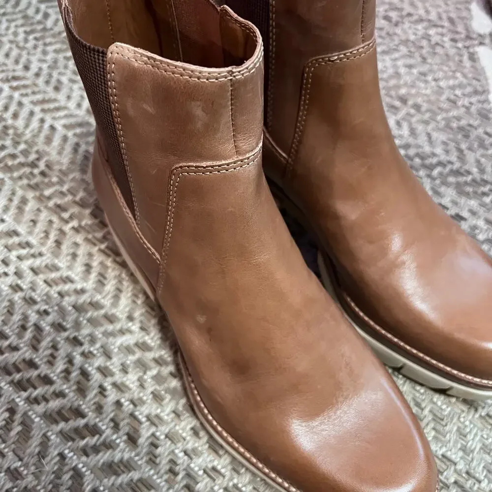 Bernardo Sutton Chelsea Boot Womens Sz 9